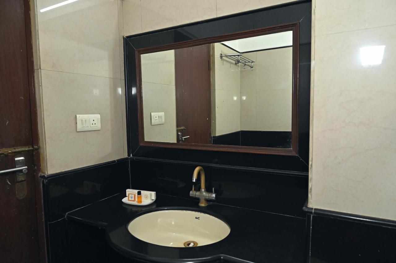 Hotel Rajhans International Bhāgalpur Esterno foto