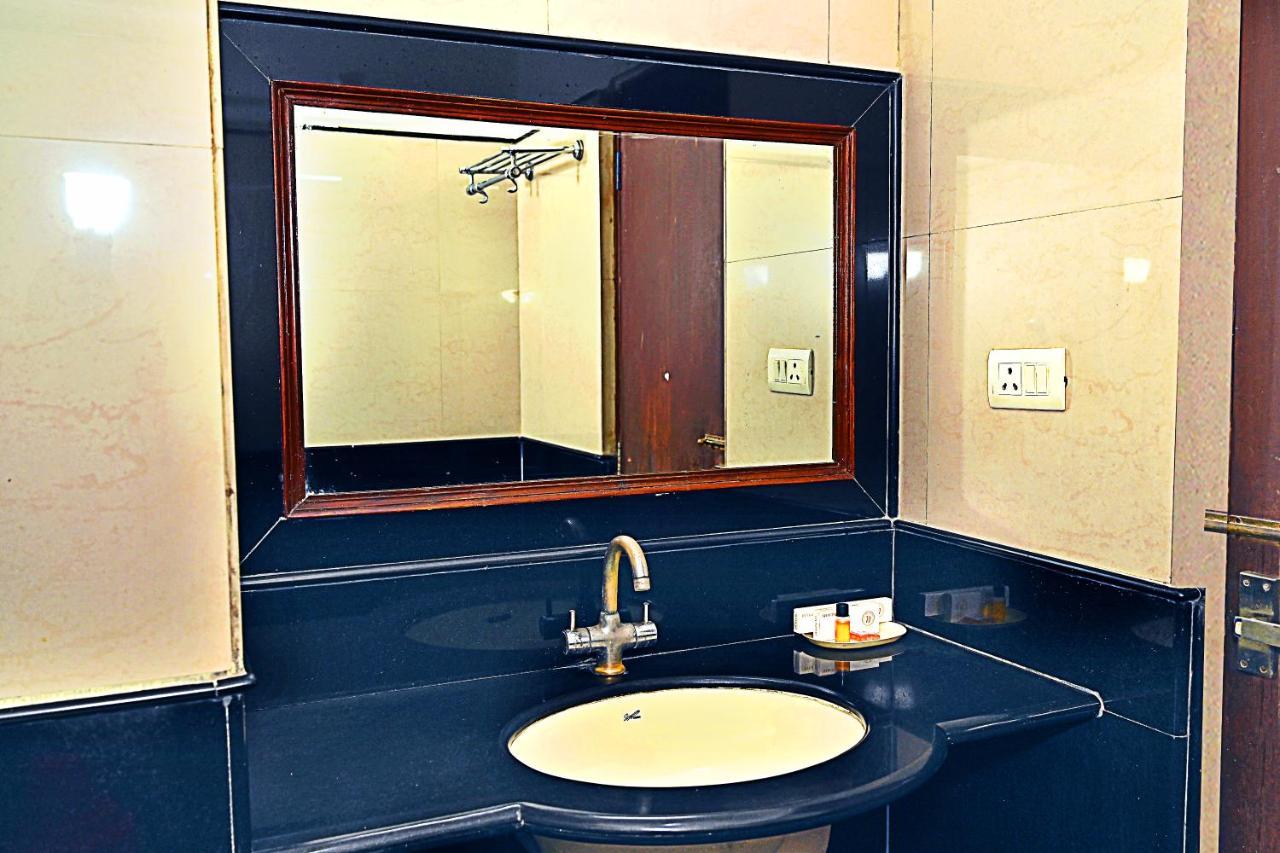Hotel Rajhans International Bhāgalpur Esterno foto