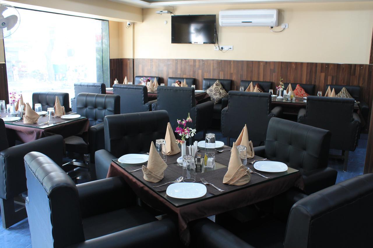 Hotel Rajhans International Bhāgalpur Esterno foto