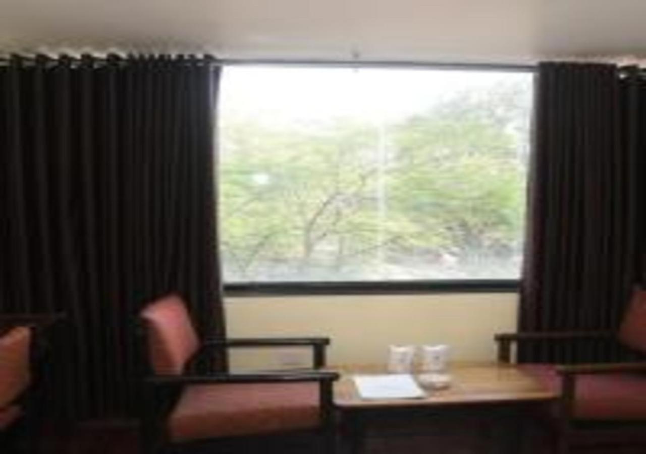 Hotel Rajhans International Bhāgalpur Esterno foto
